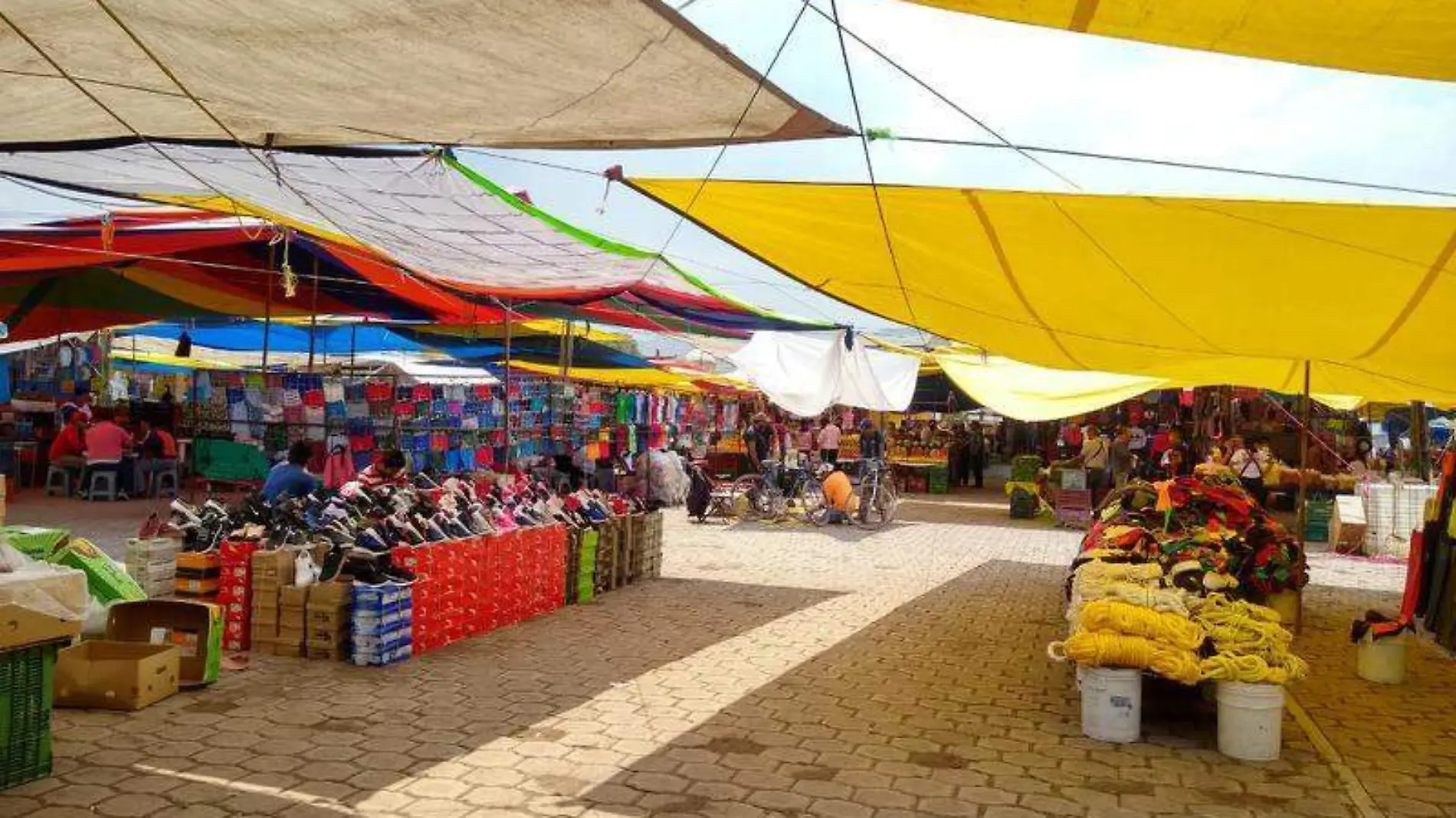 TIANGUIS TLAXCO 2